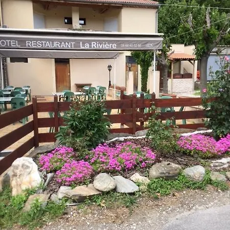 Otel Logis La Riviere Alès