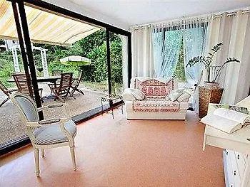 Logis La Riviere 2* Alès